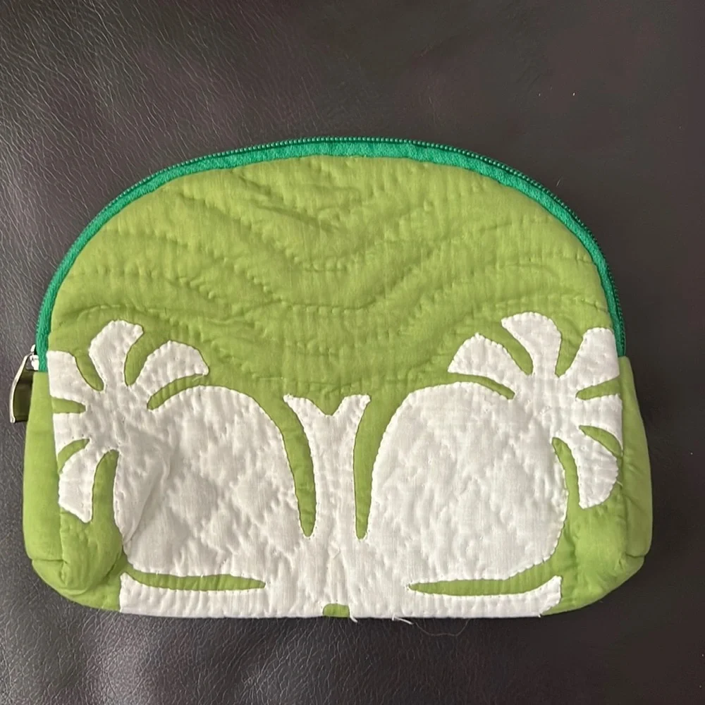 Michael John Gillan Makeup Bag